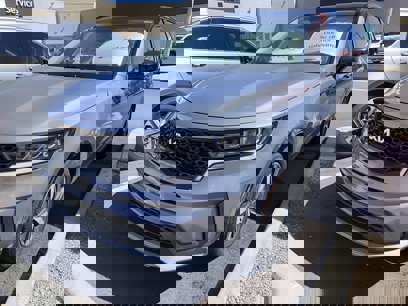 Used 2022 Kia Sorento S w/ Panoramic Sunroof Package