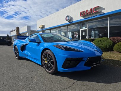 New 2025 Chevrolet Corvette Stingray Premium Cpe w/ Z51 Performance Package