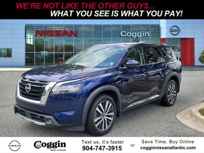 Certified 2022 Nissan Pathfinder Platinum w/ Cargo Package