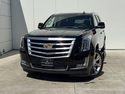 Used 2018 Cadillac Escalade Premium Luxury