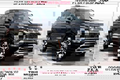 New 2025 Mitsubishi Outlander SEL