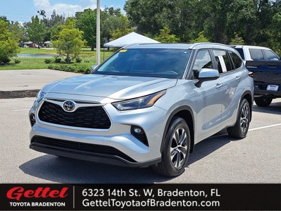 Certified 2024 Toyota Highlander XLE