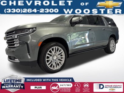 Used 2023 Chevrolet Suburban High Country w/ Premium Package 2