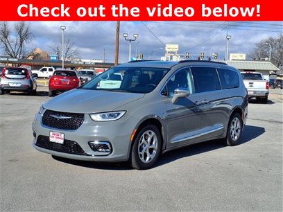 Used 2022 Chrysler Pacifica Limited