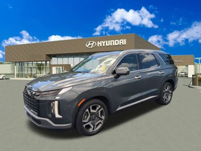Used 2023 Hyundai Palisade Limited w/ Cargo Package