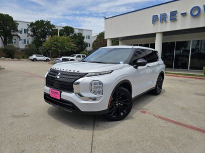 Used 2024 Mitsubishi Outlander SE