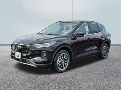 New 2023 Ford Escape SE w/ PHEV Premium Package