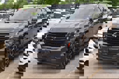 Used 2023 Chevrolet Suburban RST w/ Luxury Package