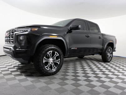 New 2025 GMC Canyon AT4