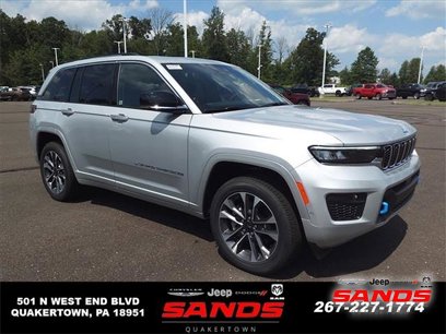 New 2023 Jeep Grand Cherokee Overland w/ Luxury Tech Group IV