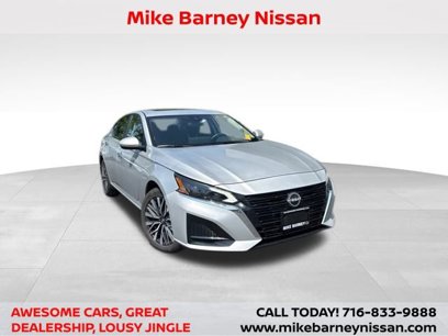 Used 2023 Nissan Altima 2.5 SV w/ SV Premium Package