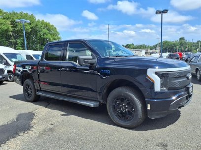 New 2025 Ford F150 Lightning XLT w/ Max Trailer Tow Package