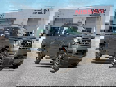 New 2025 Nissan Frontier SV
