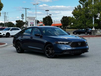 New 2025 Honda Accord SE