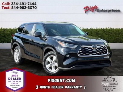 Used 2021 Toyota Highlander LE