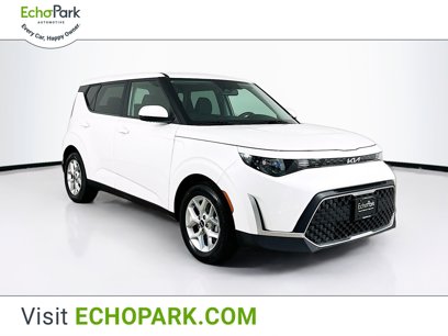 Used 2023 Kia Soul LX w/ LX Technology Package