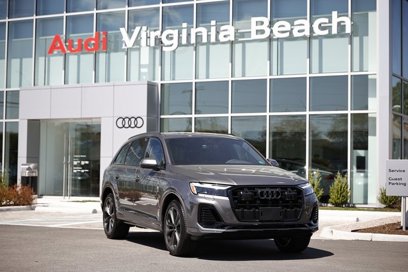 New 2025 Audi Q7 3.0T Premium Plus