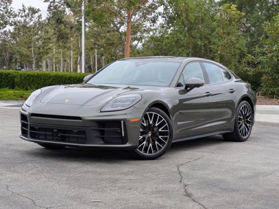 New 2025 Porsche Panamera