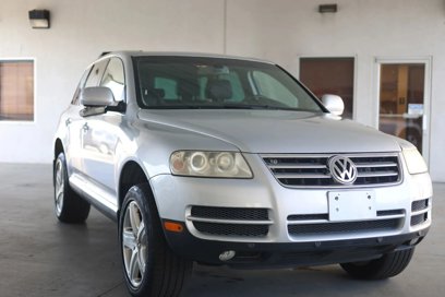 Used 2004 Volkswagen Touareg V6