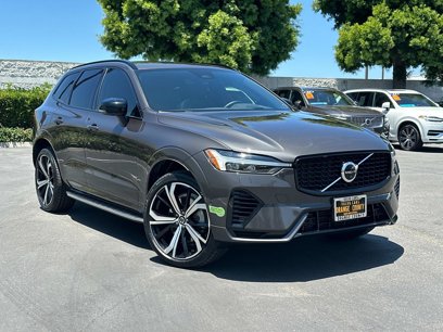 Certified 2022 Volvo XC60 T8 R-Design w/ Advanced Package
