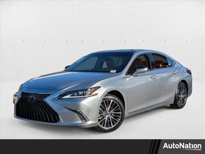 New 2025 Lexus ES 350 w/ Premium Package