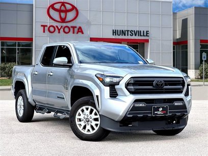 New 2025 Toyota Tacoma SR5