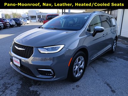 Used 2023 Chrysler Pacifica Limited