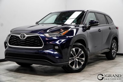 Used 2024 Toyota Highlander XLE