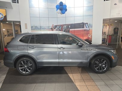 Certified 2022 Volkswagen Tiguan SE