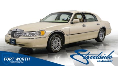Used 2000 Lincoln Town Car Cartier