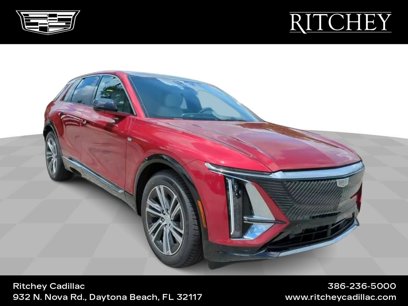New 2024 Cadillac Lyriq Luxury