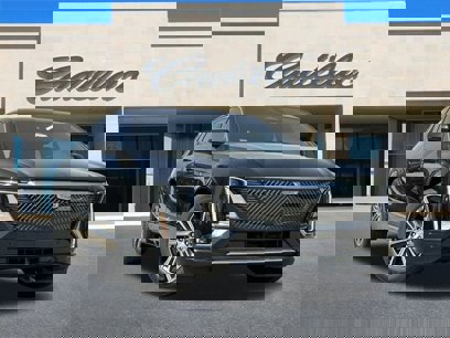 New 2025 Cadillac Lyriq Luxury