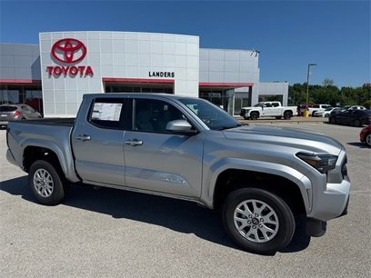 New 2025 Toyota Tacoma SR5