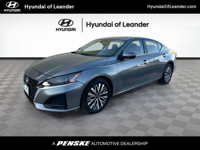 Used 2023 Nissan Altima 2.5 SV