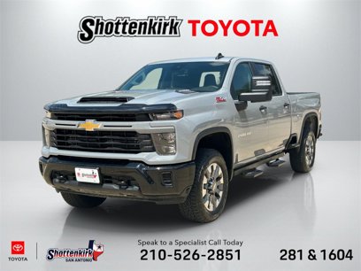 Used 2025 Chevrolet Silverado 2500 Custom w/ Custom Value Package