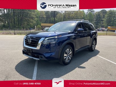 Used 2025 Nissan Pathfinder SL