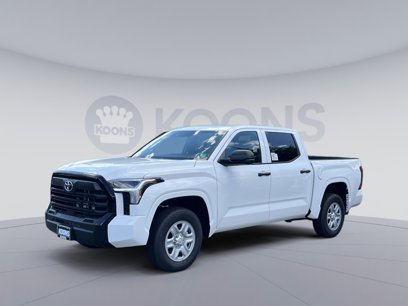 New 2025 Toyota Tundra SR