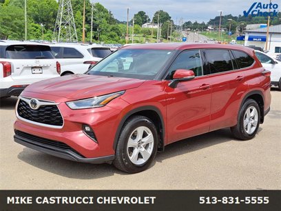 Used 2021 Toyota Highlander LE
