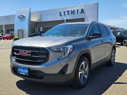 Used 2021 GMC Terrain SLT w/ LPO, Dark Accent Package