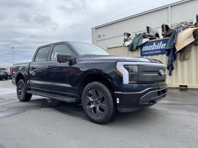 New 2025 Ford F150 Lightning XLT w/ Max Trailer Tow Package