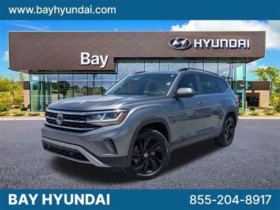 Used 2023 Volkswagen Atlas SE w/ Black Wheel Package