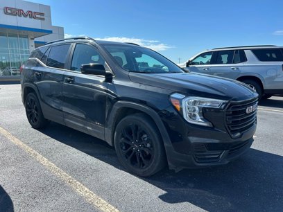 Used 2022 GMC Terrain SLE w/ Driver Convenience Package