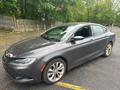 Used 2016 Chrysler 200 S w/ Comfort Group