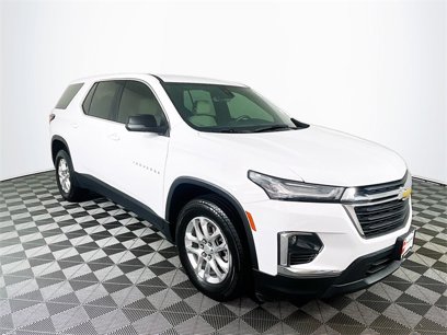 Used 2023 Chevrolet Traverse LS