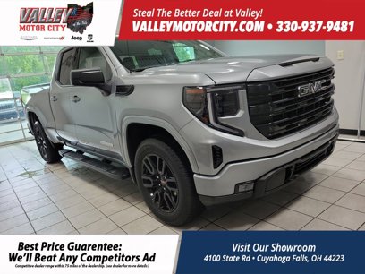 Used 2023 GMC Sierra 1500 Elevation w/ LPO, Elevation Black Package