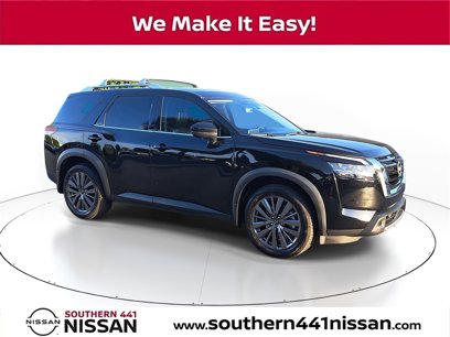 Used 2024 Nissan Pathfinder SL w/ SL Premium Package
