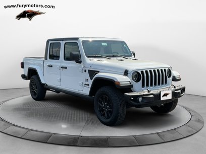 New 2023 Jeep Gladiator Sport