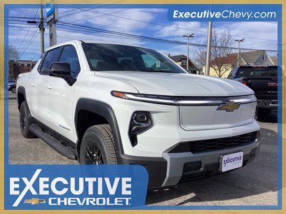 New 2025 Chevrolet Silverado EV LT