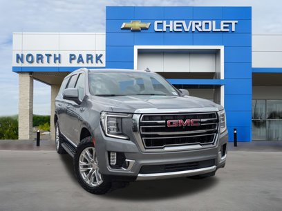 Used 2022 GMC Yukon SLT w/ SLT Premium Package