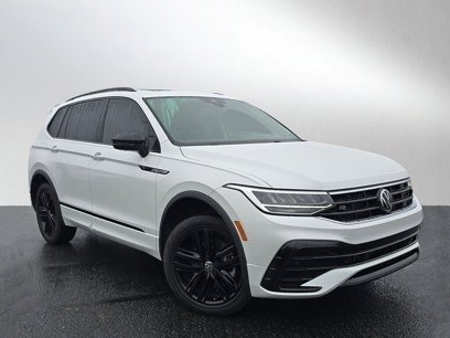 Used 2022 Volkswagen Tiguan SE R-Line